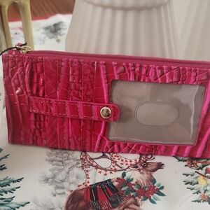 Elegant Pink Crocodile-Embossed Wallet Credit Card Wallet Affection Melbourne